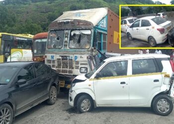 Accident-On-Mumbai-Pune-Express-Way