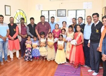 adv-shalaka-santosh-khandge-charitable-trust