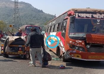 Accident-On-Old-Mumbai-Pune-Highway