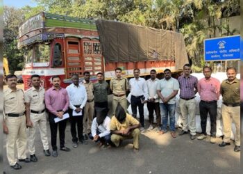 Lonavla-Police-Seized-Illegal-Gutkha