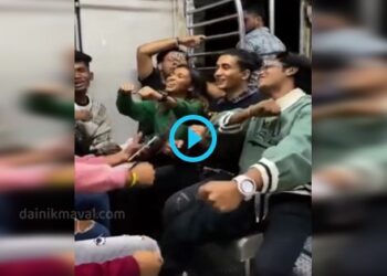 Mumbai-Local-Train-Viral-Video