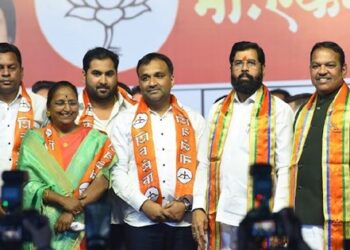 Party-Entry-Pimpri-Chinchwad-Presence-Of-Eknath-Shinde