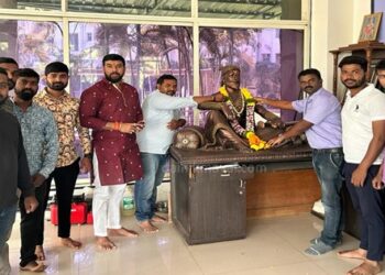 Shivaji-Maharaj-Idol