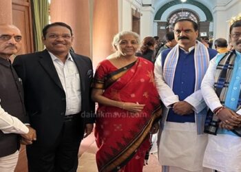 shrirang-barne-with-nirmala-sitaraman