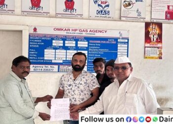 Deliver-Gas-Cylinders-To-Customers-Home