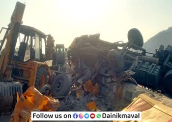 Accident-Mumbai-Pune-Expressway