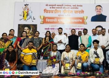 Meritorious-Students-Felicitated