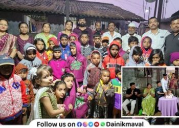 sweaters-Distribution