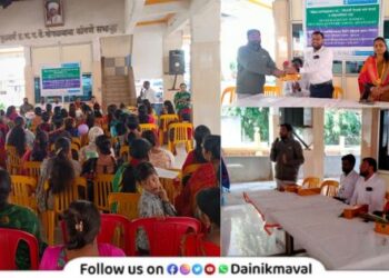 women-gathering-alandi