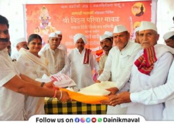 Warkari felicitated maval