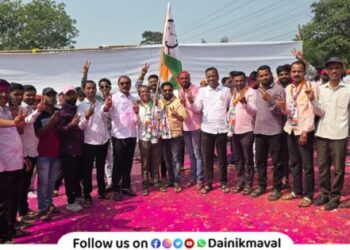 In Kusgaon Vaksai Zilla Parishad Sunil Shelke is leading by 12 thousand 294 votes