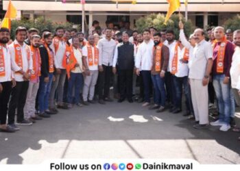 large number of youth activists joined Shiv Sena MP Shrirang Barane welcomed