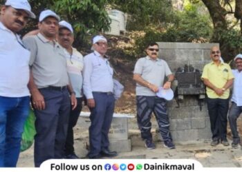 Provision of free drinking water for Shiva devotees and tourists at Lohgad fort
