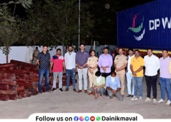 Red sandalwood worth Rs 9 crore seized near Urse toll plaza on Mumbai Pune Expressway