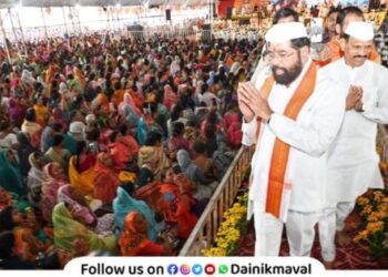 DCM Eknath Shinde goodwill visit to Gatha Parayan ceremony organized at Bhandara Donagar