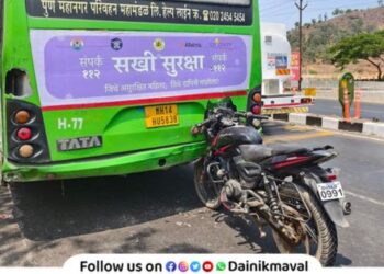 PMPML bus hit by bike at Takwe Khurd bike rider injured