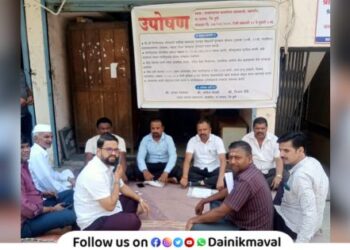 One-day hunger strike in front of Khadkala Gram Panchayat office for major demands Kamshet