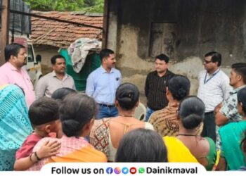 Tehsildar BDO reached Thakar settlement for first time After listening to problems of the citizens