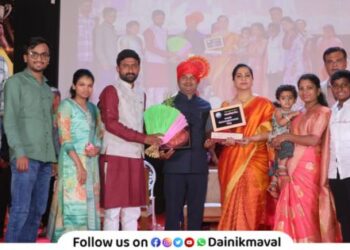 Karla School teacher Umesh Ingulkar gets state level ideal teacher award