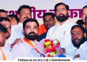 Youth Congress Maval Taluka President Rajesh Waghole joins Shiv Sena party