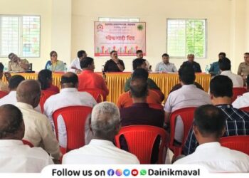 Complaints from citizens at taluka-level Lokshahi Din in Vadgaon Maval