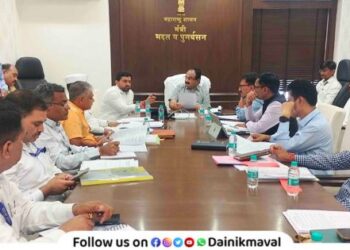 Meeting regarding issues of Pavana Dam victims in Maval taluka in presence of Minister Makarand Jadhav Patil MLA Sunil Shelke