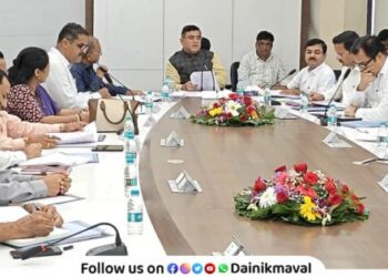 Marketing Board of Directors meeting in Pune under the chairmanship of Minister Jayakumar Rawal