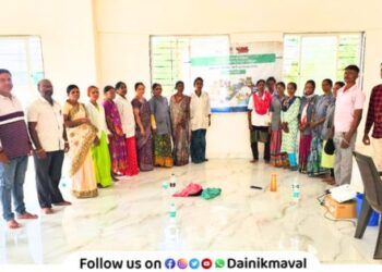 Vadgaon Nagar Panchayat honours excellent sanitation workers Vadgaon Maval