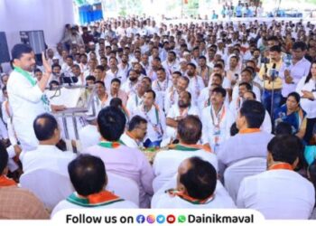 rally of NCP Party workers was held at Vadgaon Maval in \presence of MLA Sunil Shelke