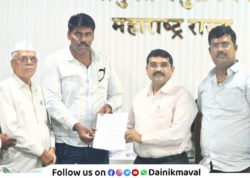 Implement regulations made by central government for poultry business in Maharashtra immediately