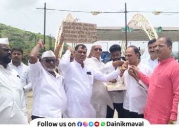 PMRDA DP and service road projects also cancelled Farmers celebrate at Urse Toll Plaza