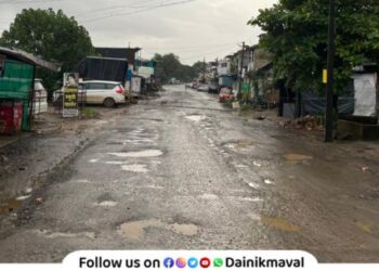Potholes have appeared again on road in themarket at Pawananagar in Maval