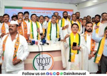 Hundreds of Bapu Bhegde supporters join BJP in Maval taluka Ravindra Chavan Bala Bhegde Ramdas Kakade