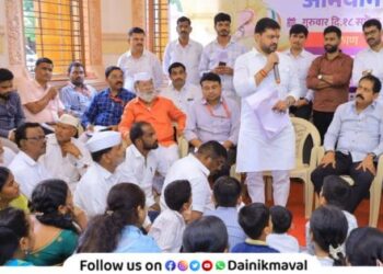 Maval MLA Sunil Shelke interacts with citizens of Sudumbare Sudavadi Jambavade Indori villages