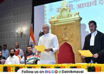 Acharya Devvrat took oath as the 22nd Governor of Maharashtra State