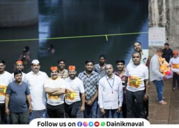 work of collecting and managing Ganesh idols through Mukai Mitra Mandal under Prashant Bhagwat