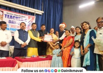 Santosh Kumbhar from Kamshet Maval gets state-level Samaj Ratna award