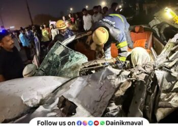 Fatal accident on old Pune-Mumbai highway near Dehu Road 2 people died on the spot