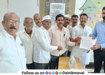 Repair Dehugaon to Dehu Road road immediately Villagers along Bala Bhegde letter to Collector