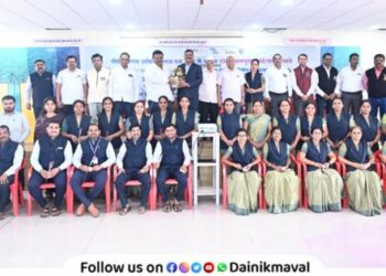 Teachers are main source of instilling confidence in students said Santosh Khandge Talegaon Dabhade