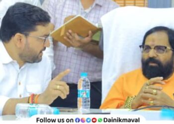 Flower farming in Maval meeting held at Mantralaya in presence of Bharat Gogavale initiative by MLA Sunil Shelke