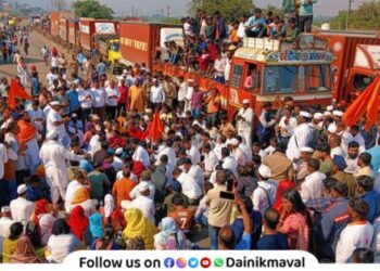 Container enters Warkari Dindi in Khamshet one woman Warkari dies 10 injured Kamshet Warkari Accident