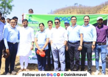 special tree plantation program held in Maval in presence of actor Sayaji Shinde