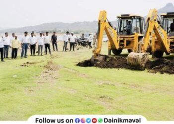 Work to remove silt from Pawana Dam begins Initiative under MP Shrirang Barne Maval