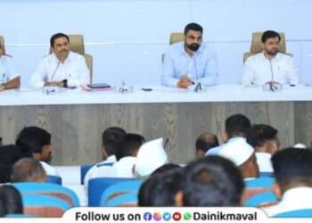 meeting held at Collectorate office regarding proposed MIDCs at Baur Brahmanwadi Karunj in maval MLA Sunil Shelke
