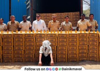 Liquor stock and contraband worth over 1 crore seized on Mumbai-Pune Highway one person arrested