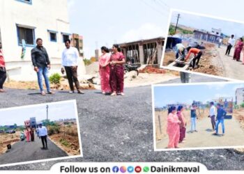 Asphalting of four connecting roads in ​​Keshavnagar area Vadgaon Maval has been completed