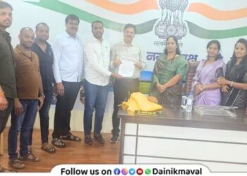 Vadgaon residents frustrated by frequent power outages water supply also affected memorandum to Mahavitaran