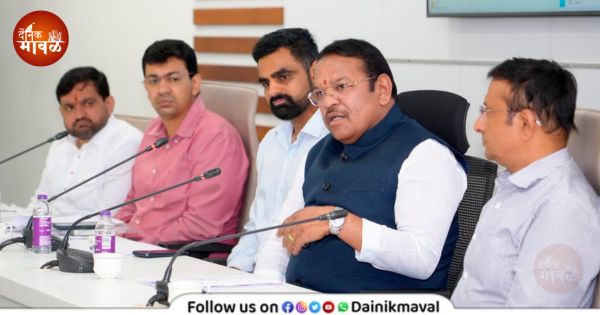 Momentum for Nigdi-Chakan Metro Line Project Plan Presented mp shrirang barne mla sunil shelke