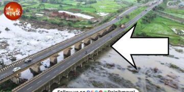 old stone bridge over Indrayani River at Pathargaon maval has been closed to traffic